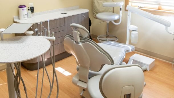 Who’s the Best Cosmetic Dentist in Barneveld, WI? at Village Smile Care