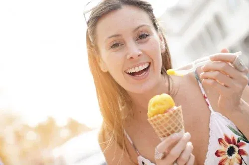 girl-with-icecream